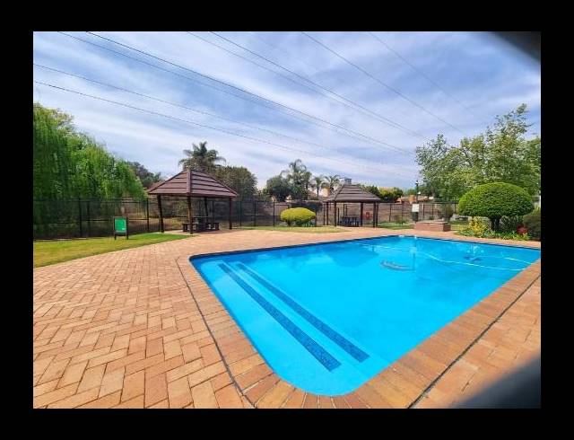 2 BEDROOM APARTMENT FOR SALE IN BEDFORD GARDENS